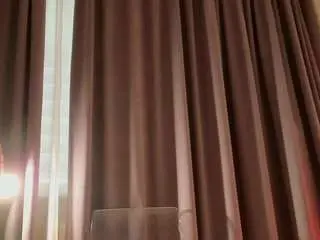 Kissingxeres  live sex cam