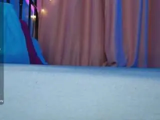 Cassie-reed  live sex cam