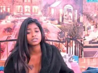 Indiansapphire4u  live sex cam