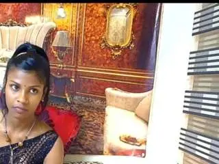 Indiansilkyspice  live sex cam