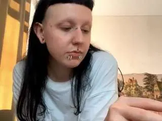 Johnniebasgall  live sex cam