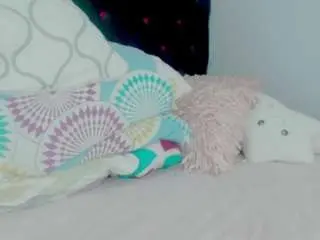 Sexyalexax  live sex cam