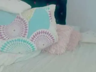 Sexyalexax  live sex cam