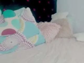 Sexyalexax  live sex cam