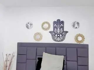 Silvanadelatorree  live sex cam