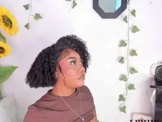 Lexiiegrey  live sex cam