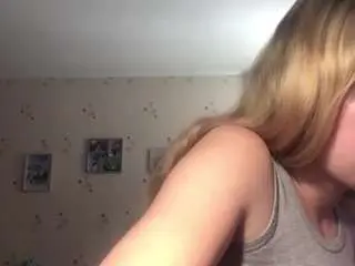 Toshiahaushalter  live sex cam