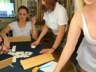 Tunderosee  live sex cam