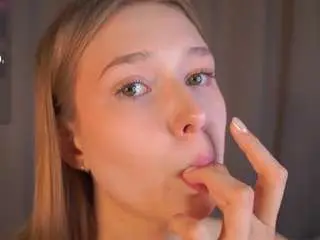 Elseratz  live sex cam