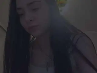 Halliecarpanini  live sex cam