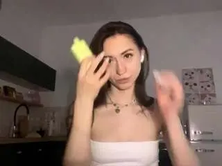 Lucilakanne  live sex cam