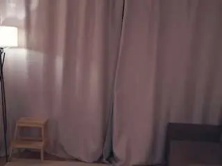 Nerissamcinroy  live sex cam