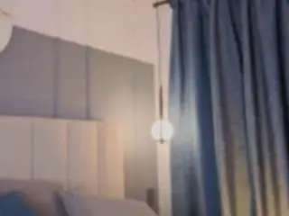 Nina-rose  live sex cam