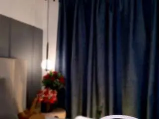 Nina-rose  live sex cam