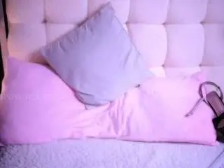 Pussylovekate  live sex cam