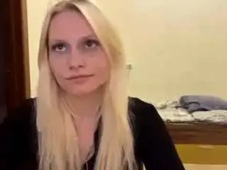Savannascallion  live sex cam