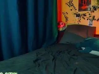 Tricky-kitsune  live sex cam