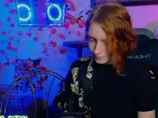 Tricky-kitsune  live sex cam