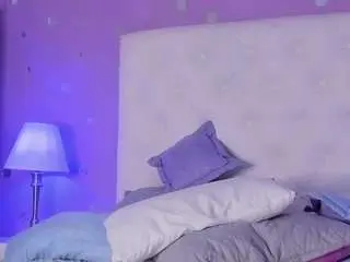 Brittney-love0  live sex cam