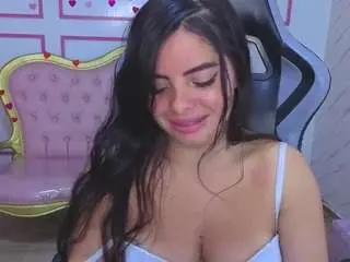 Chinatsu-t  live sex cam