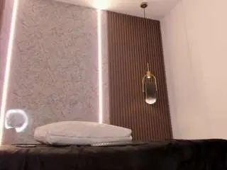 Maye-wells  live sex cam