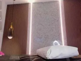 Maye-wells  live sex cam