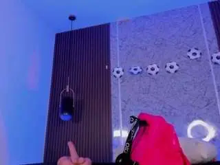 Maye-wells  live sex cam