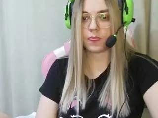 Ruthsimp  live sex cam