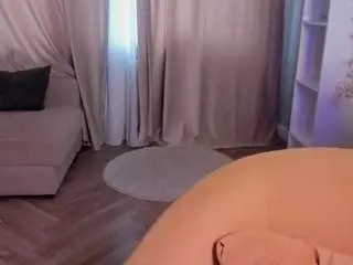 Adellanaecker  live sex cam