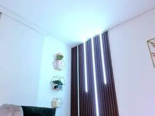 Anastalin1  live sex cam