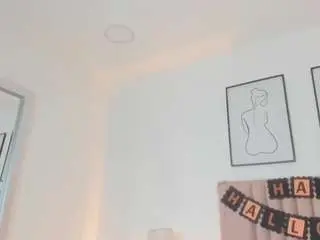 Gahiabelucci  live sex cam