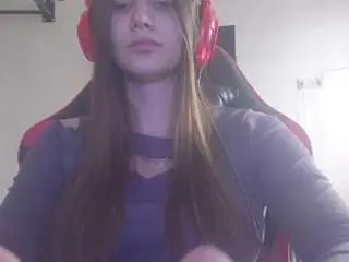Michaeladuncan  live sex cam