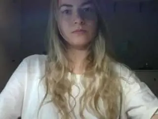 Rosiejune  live sex cam