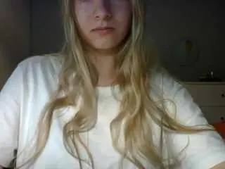 Rosiejune  live sex cam