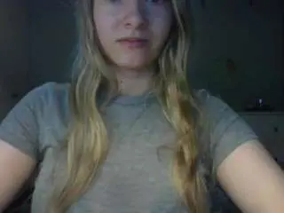 Rosiejune  live sex cam