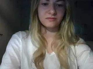 Rosiejune  live sex cam