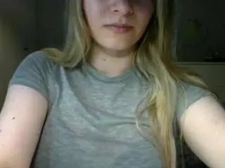 Rosiejune  live sex cam