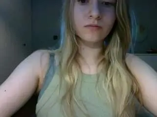 Rosiejune  live sex cam
