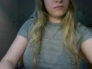 Rosiejune  live sex cam