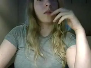 Rosiejune  live sex cam