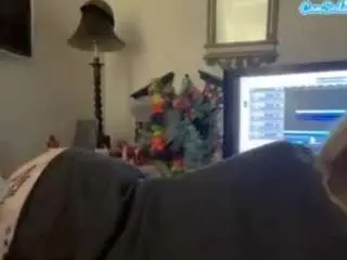 Shaqueefa  live sex cam