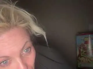 Shaqueefa  live sex cam