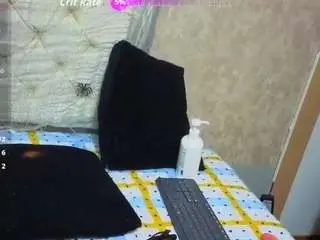 Alicee-fooxx  live sex cam