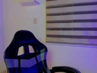 Cami-greedy  live sex cam