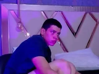 Dominate-alisson  live sex cam