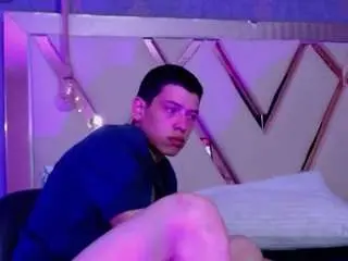 Dominate-alisson  live sex cam