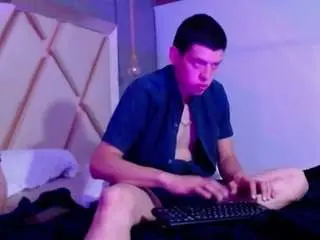 Dominate-alisson  live sex cam