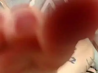 Naughtykittenm  live sex cam