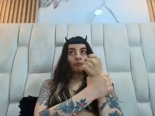 Naughtykittenm  live sex cam