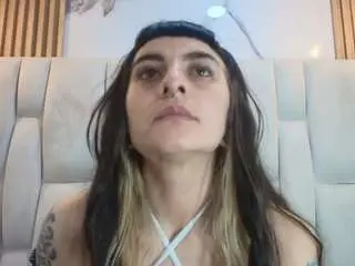 Naughtykittenm  live sex cam